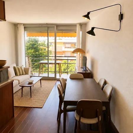 Heliotel Marine For 4 People With Pool - Terrace Saint-Laurent-du-Var